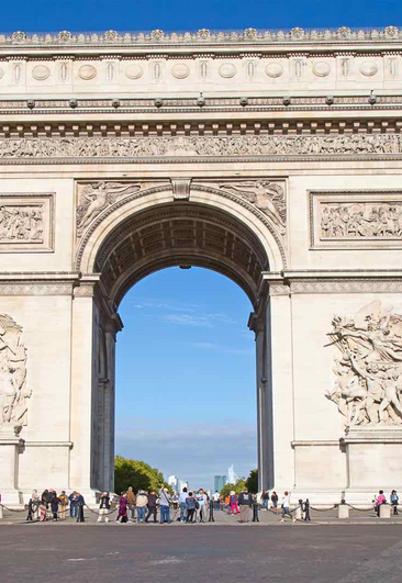 Visiting-the-Arc-de-Triomphe-in-Paris-by-Paris-Perfect1.jpg
