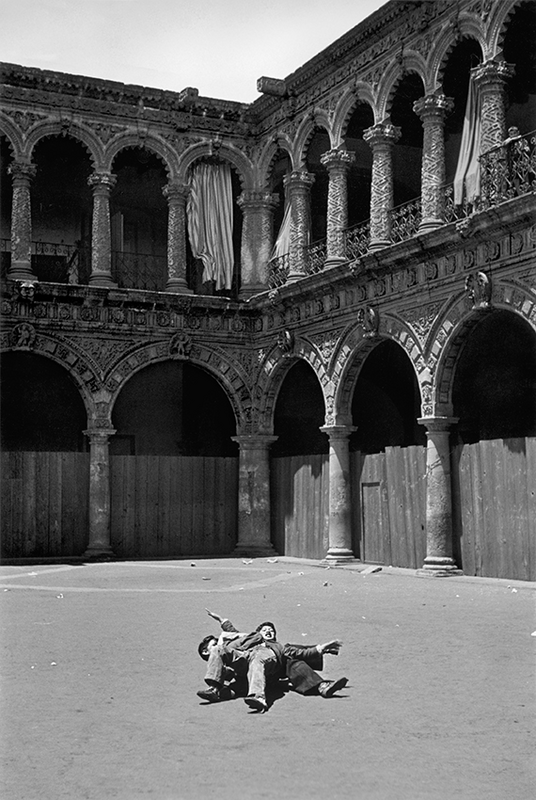 Exposition temporaire : Henri Cartier-Bresson, Helen Levitt - Mexico (Fondation Henri Cartier-Bresson)